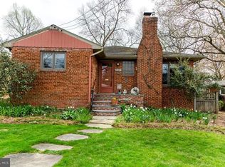 5624 23rd St N, Arlington, VA 22205