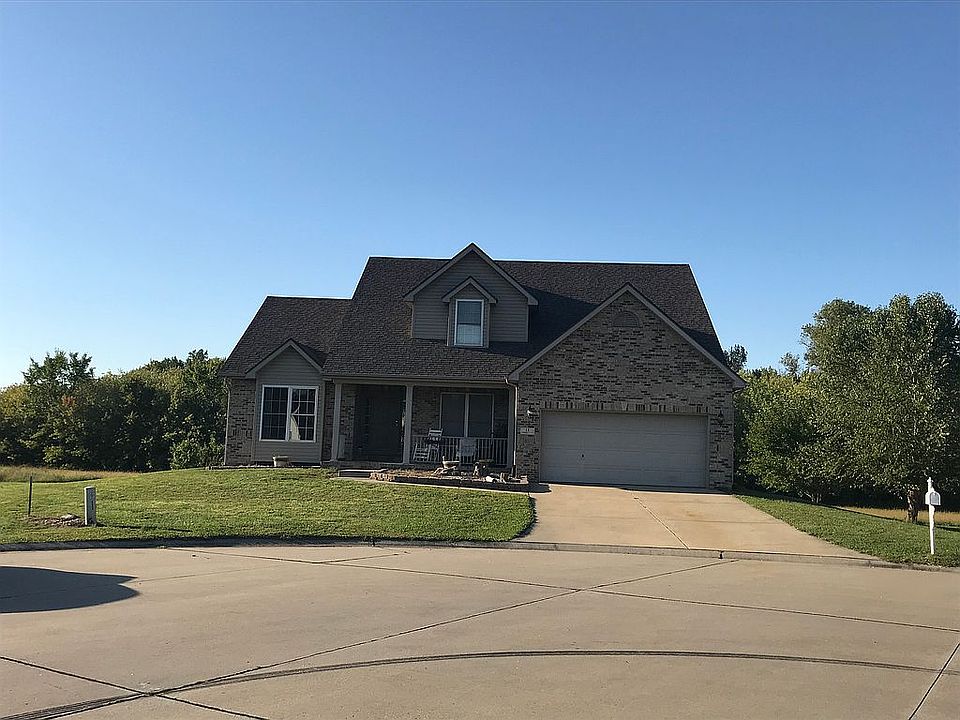 1st image of 13 Harriett Ct