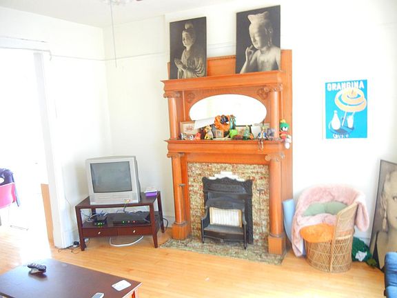 5th image of 3701 N Damen Avenue # Fl 2nd