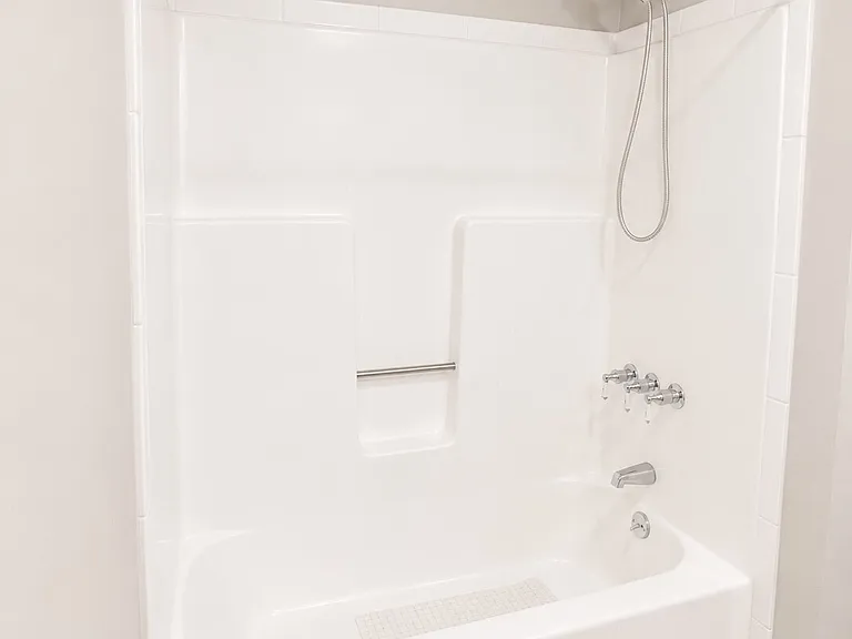 100 Summerwood Dr — Photo 6