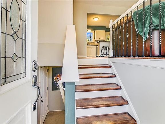 4th image of 10618 Saint Catherines Ln