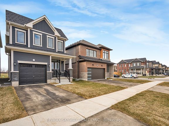 4th image of 163 Wilmot Rd