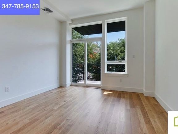 2nd image of 820 Dekalb Ave #4M