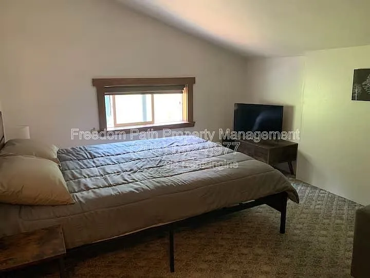 298 Woods Rd — Photo 12