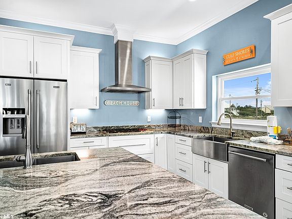 3rd image of 6550 Sea Shell Dr