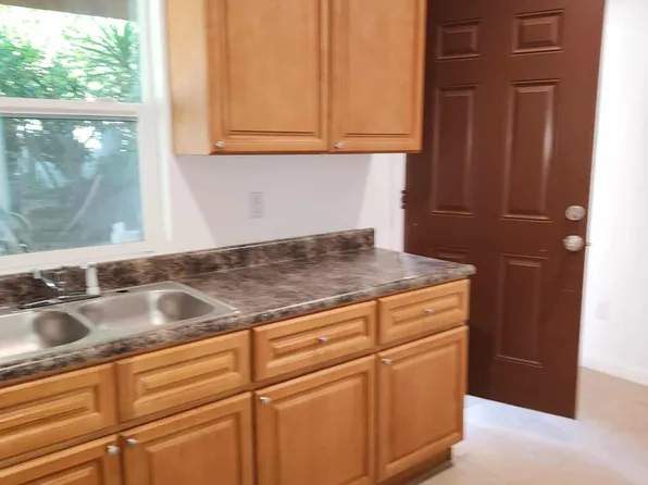 7710 Ferncola Ave #2, Sun Valley, CA 91352