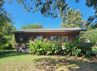 2107 Averitt Ave, Mena, AR 71953