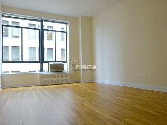 Rented by Manhattan Connection | media 27