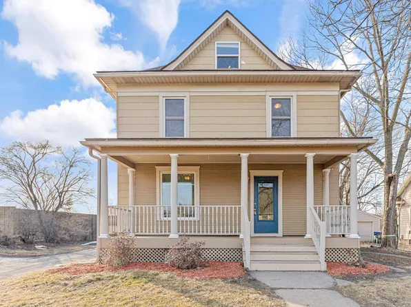 921 Cromwell Ave, Saint Paul, MN 55114