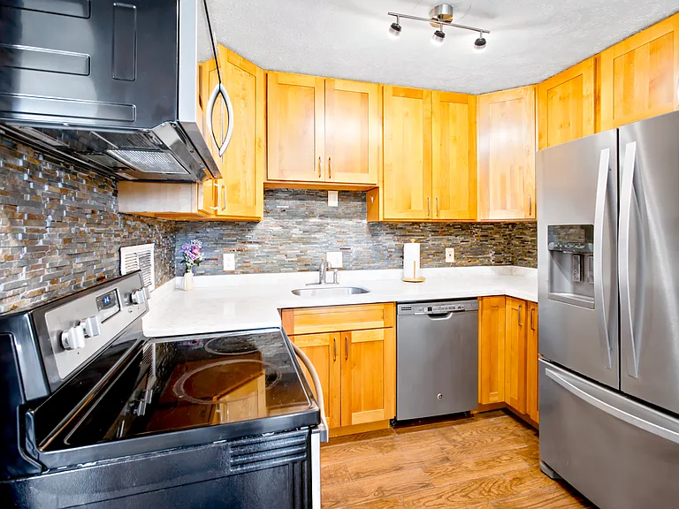 1600 Wilikina Dr #C304 — Photo 16