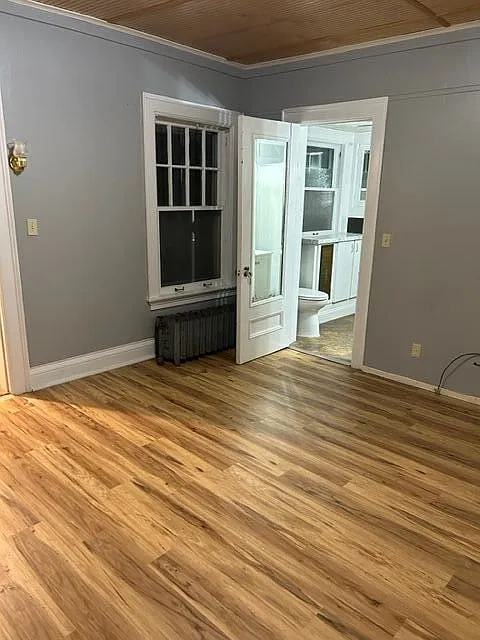 Studio, 1.0 bath, 236 sqft, $750 — Photo 2