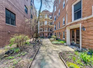 737 W Brompton Ave APT 2S, Chicago, IL 60657