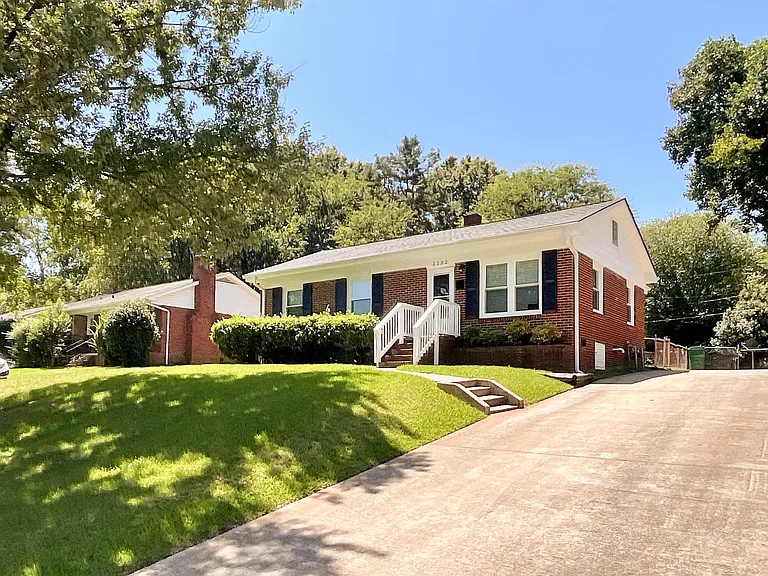 2232 Falmouth Rd — Photo 37
