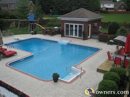 Salt water heated Pool & Pool house