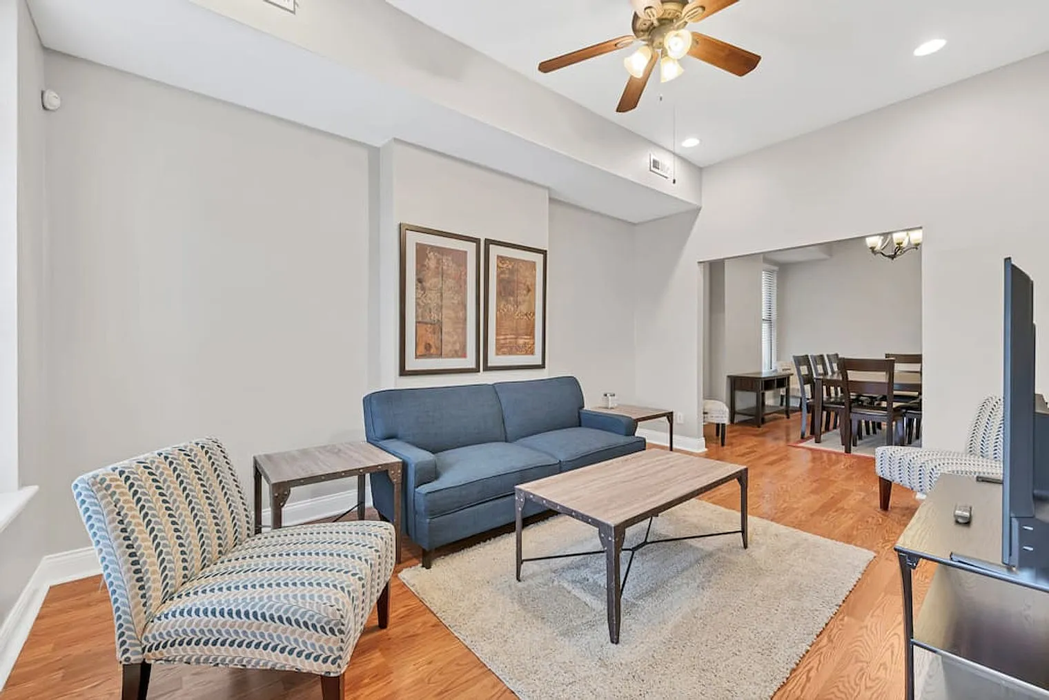 3 bed, 2.0 bath, 796 sqft, $3,329 — Photo 1