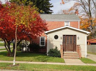 401 Oakland Ave, Grove City, PA 16127