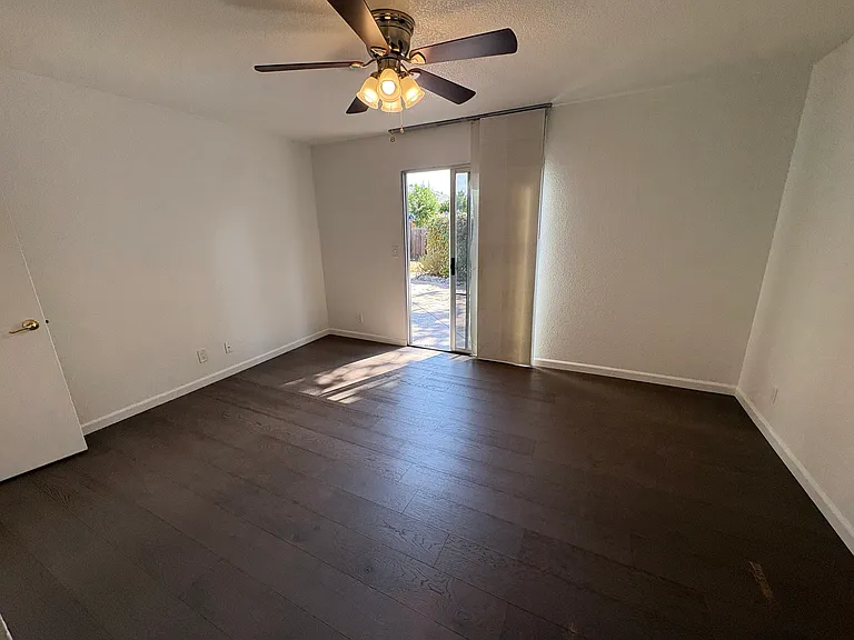 3483 Laird St — Photo 33