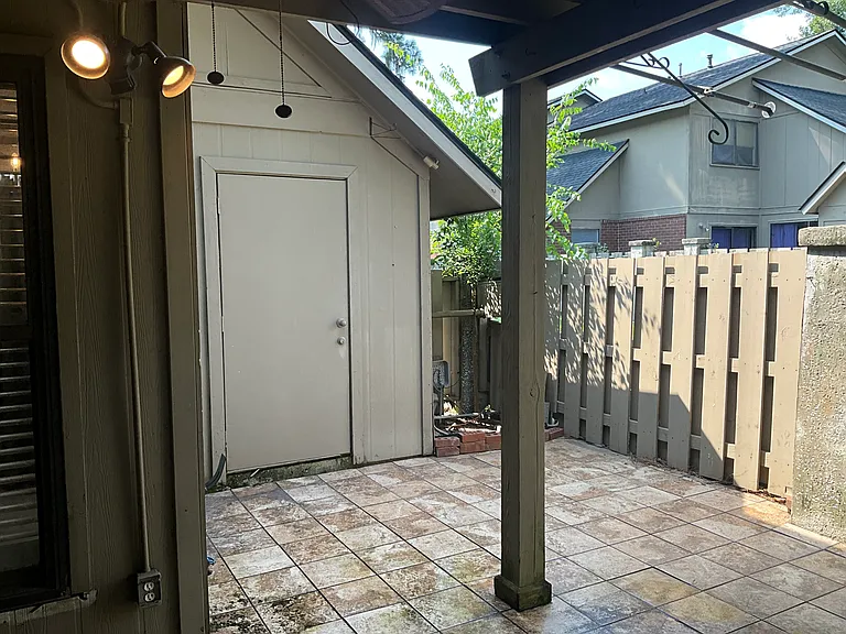 459 Mall Blvd #A — Photo 40