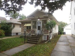 361 Orchard St, Elgin, IL 60123