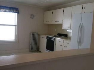 112 2nd St, Newport, VT 05855