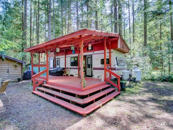 188 1 Fireside Lodge Circle, Maple Falls, WA 98244