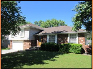 2201 Crestline Dr, Kirksville, MO 63501
