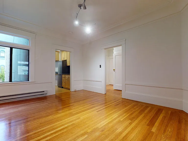 601 Stockton St #8 — Photo 4