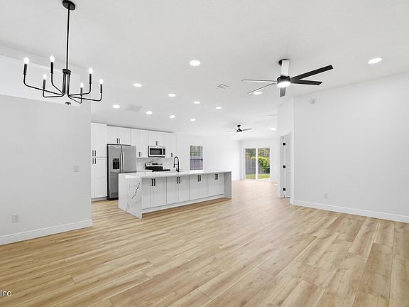 5th image of 12895 BENTWATER Drive