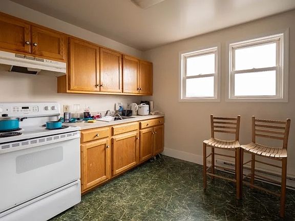 5th image of 48 Unionville Ave #B