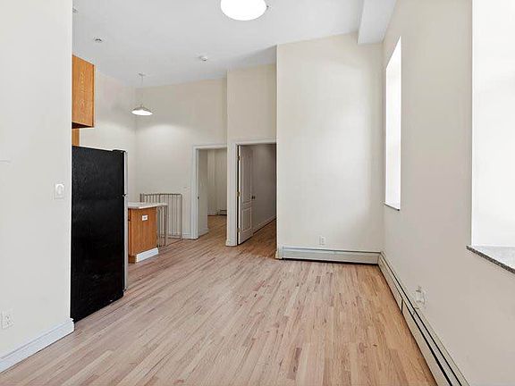 4th image of 456 97th St APT 1