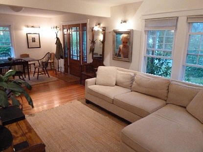 2nd image of 16 Oak Ln
