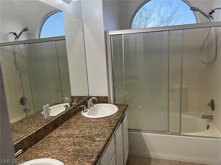 3270 Hidden Falls Way — Photo 12