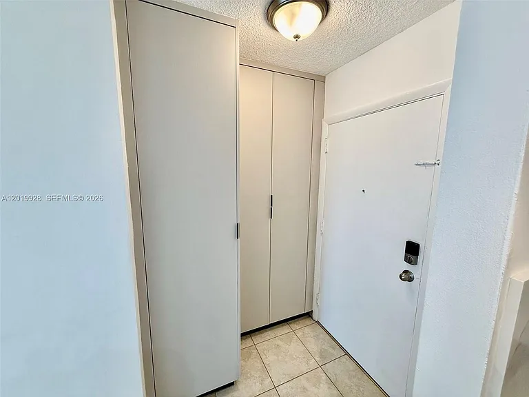 1530 SW 2nd St #304 — Photo 20