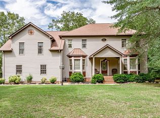 505 Lake Pointe Trl, Lanexa, VA 23089