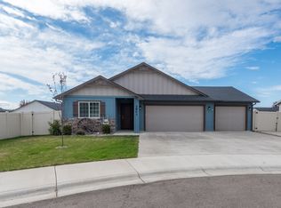 2803 Tamarack Ct, Fruitland, ID 83619