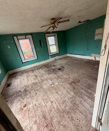 2nd image of 15798 S 44th St