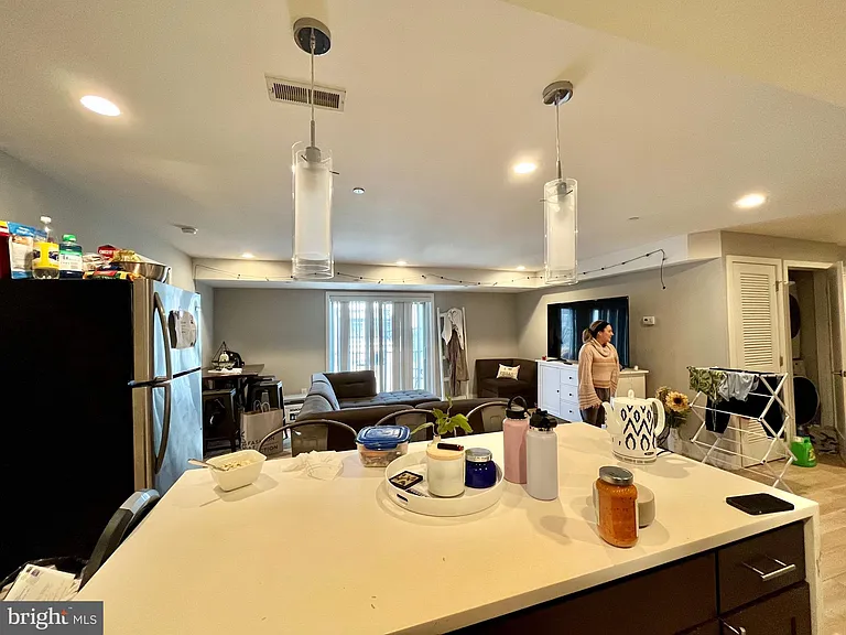 922 N 17th St #26-E — Photo 5