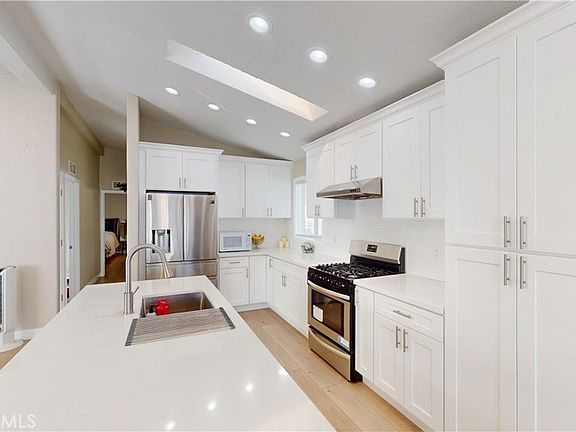3rd image of 15621 Beach Blvd Space 111