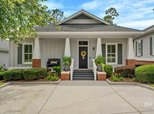 32537 Lakeview Cir, Loxley, AL 36551