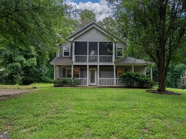 620 Beau Ct, Winder, GA 30680