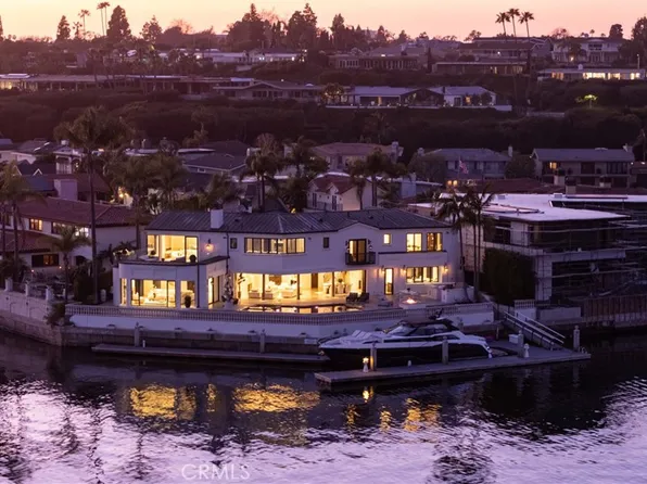 301 Morning Star Ln, Newport Beach, CA 92660