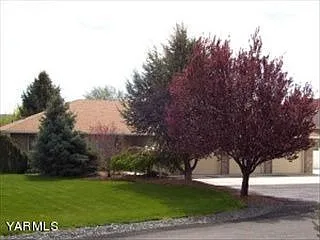 102 N 96th Ave photo 1