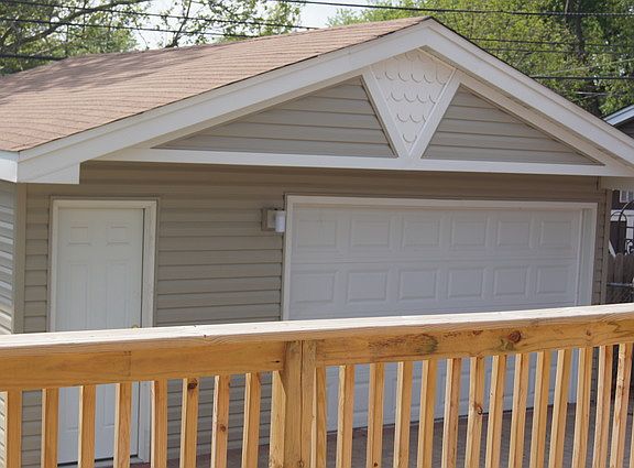 4th image of 9704 Nashville Ave
