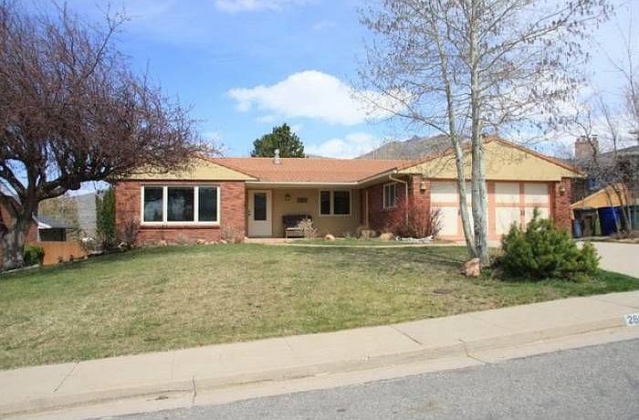 1st image of 2607 E Sherwood Dr