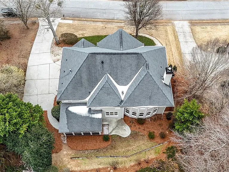 2570 Wood Creek Ct — Photo 5