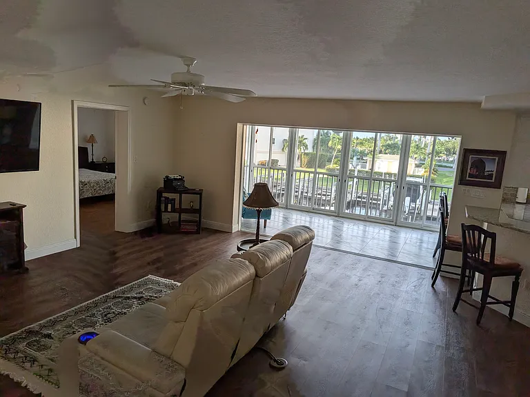 130 Breakers Ct #2210 — Photo 21