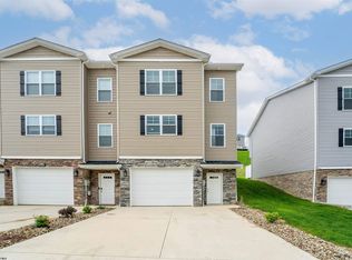 2064 Mountain Ash Ln, Morgantown, WV 26501
