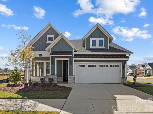 1002 Pastoral Pl, Waxhaw, NC 28173