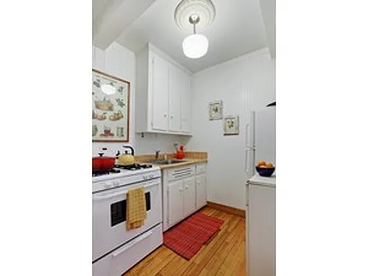Sold by Corcoran | media 3