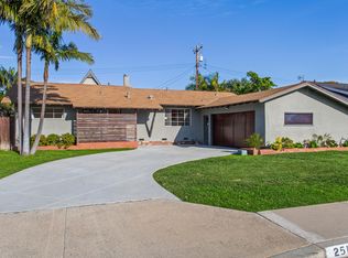 2518 Fordham Dr, Costa Mesa, CA 92626